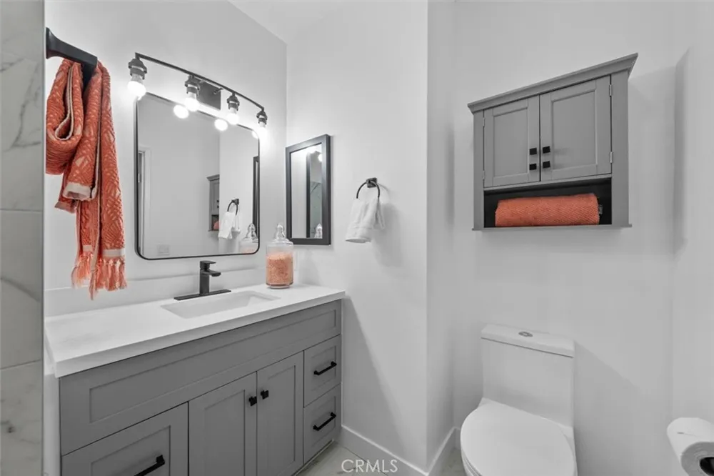 1200 Opal Street #7 Redondo Beach, CA 90277