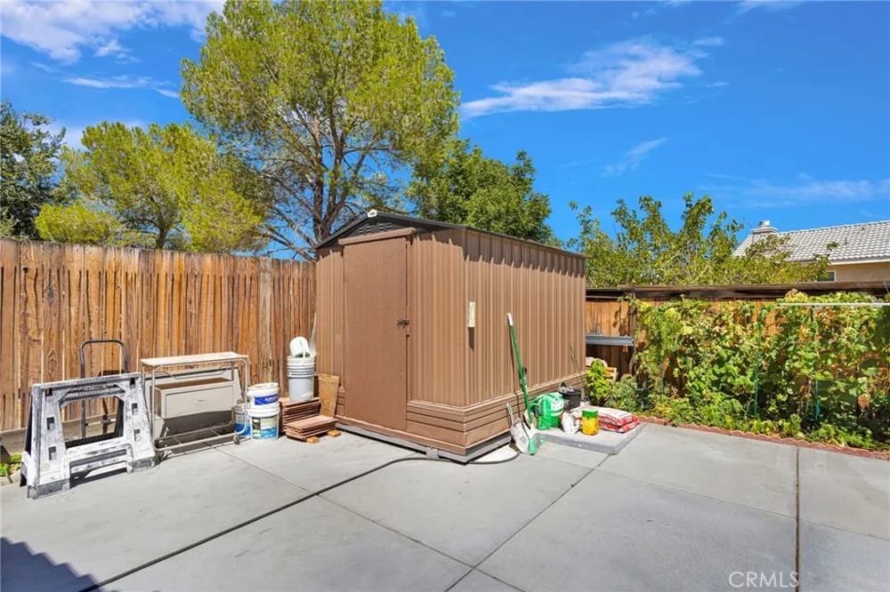 14596 Cardiff Lane Victorville, CA 92394