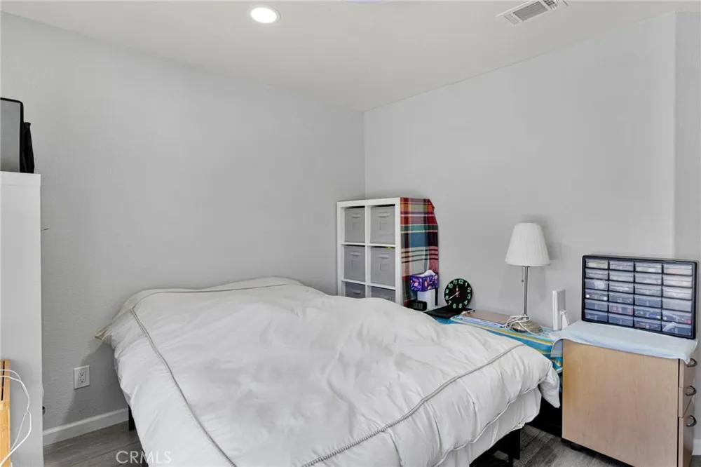 14596 Cardiff Lane Victorville, CA 92394