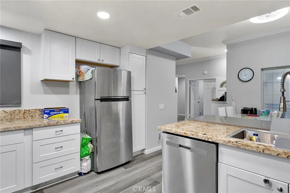 14596 Cardiff Lane Victorville, CA 92394