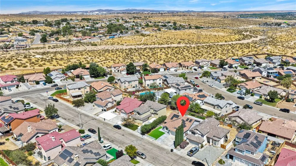 14596 Cardiff Lane Victorville, CA 92394
