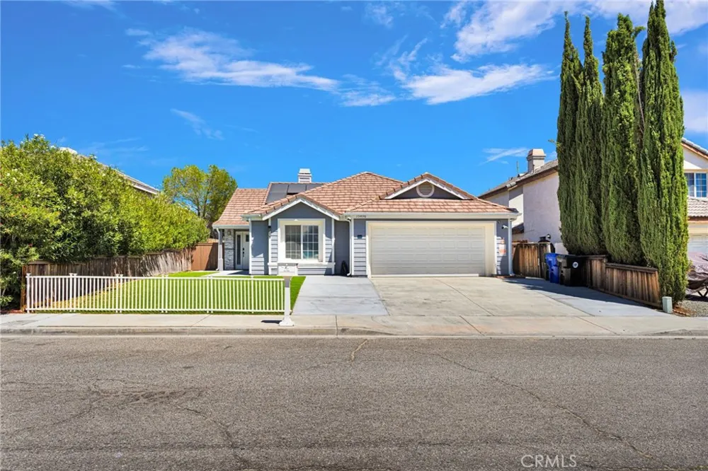 14596 Cardiff Lane Victorville, CA 92394