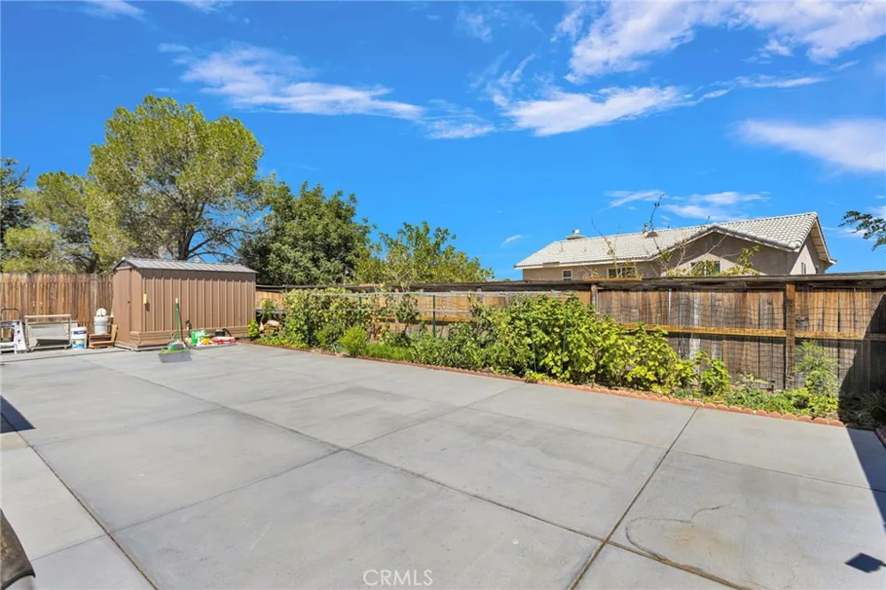 14596 Cardiff Lane Victorville, CA 92394