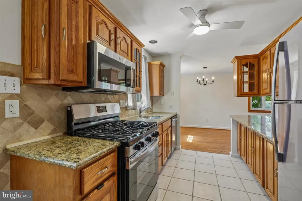 941 CHURCH ROAD Springfield, PA 19064