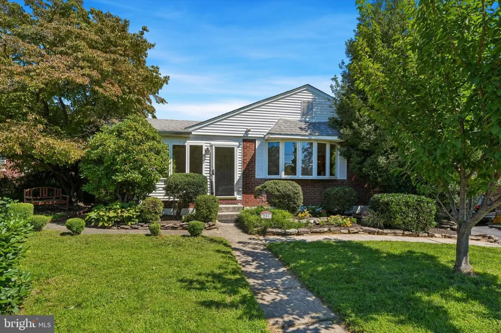 941 CHURCH ROAD Springfield, PA 19064