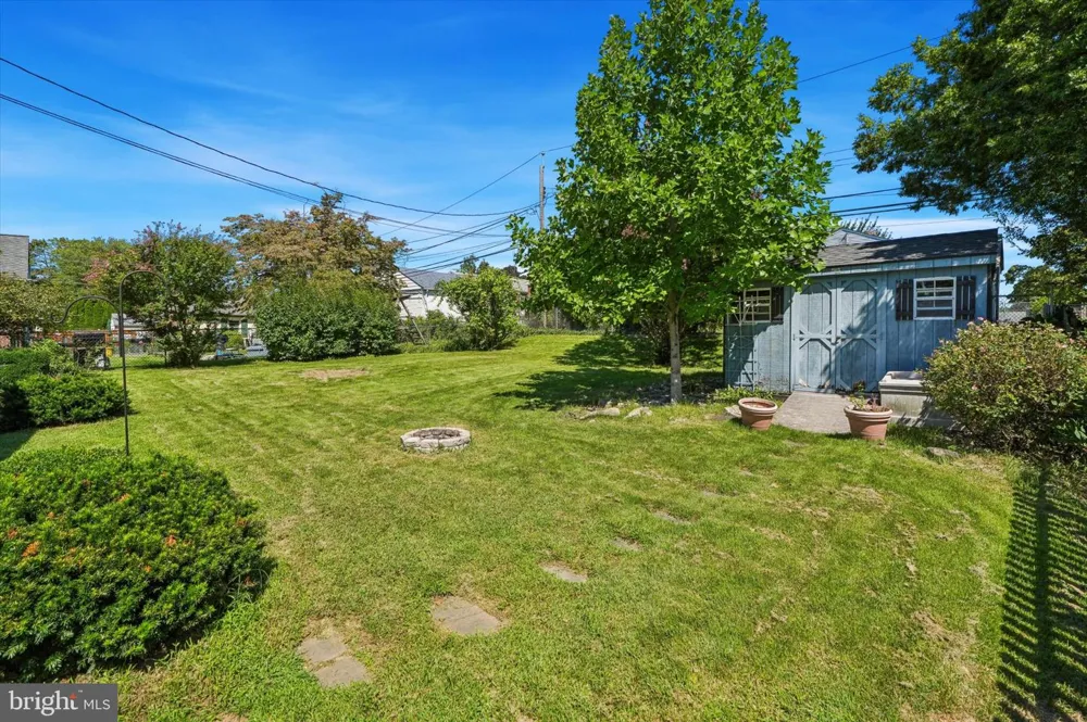 941 CHURCH ROAD Springfield, PA 19064