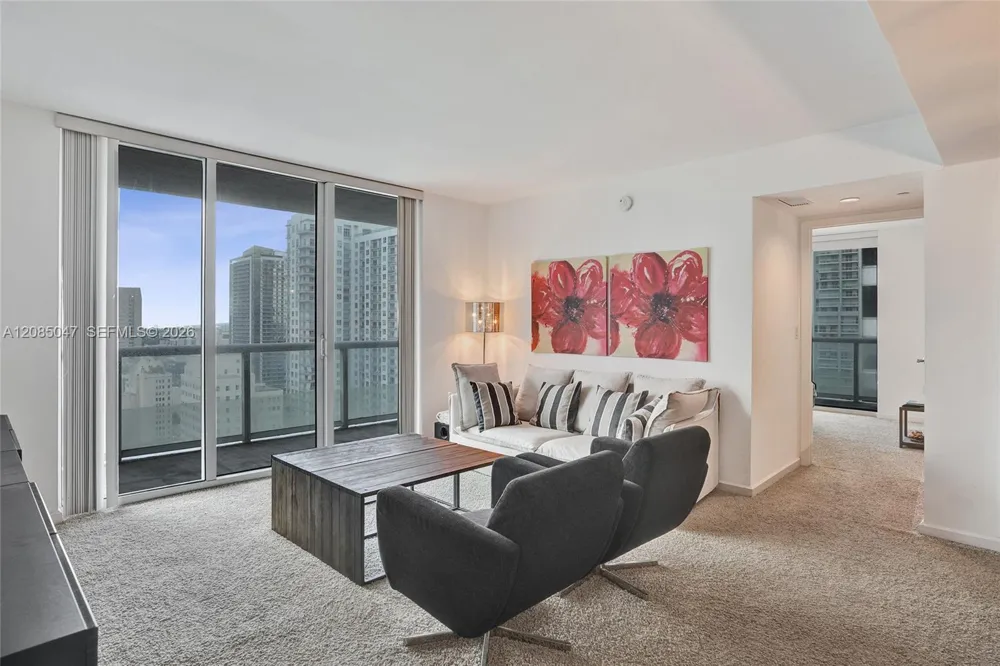 50 Biscayne Blvd #2801 Miami, FL 33132