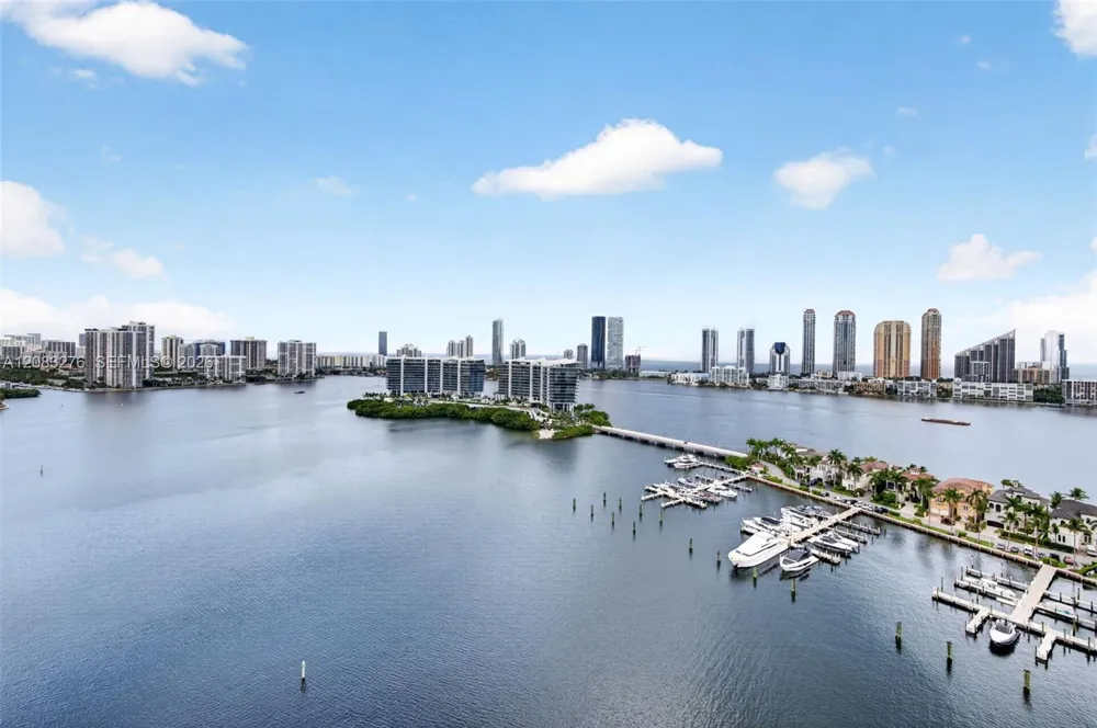 7000 Island Blvd #2406 Aventura, FL 33160