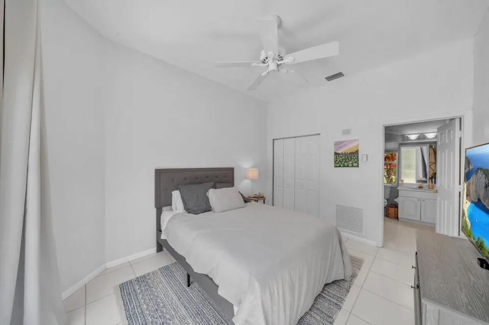 7693 ROCKFORD ROAD Boynton Beach, FL 33472