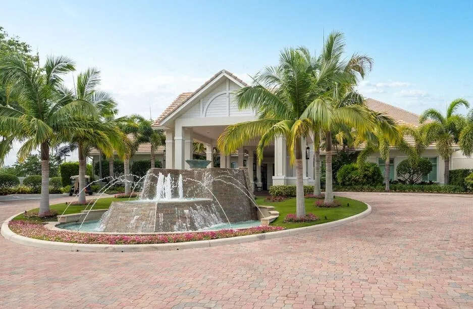 7693 ROCKFORD ROAD Boynton Beach, FL 33472