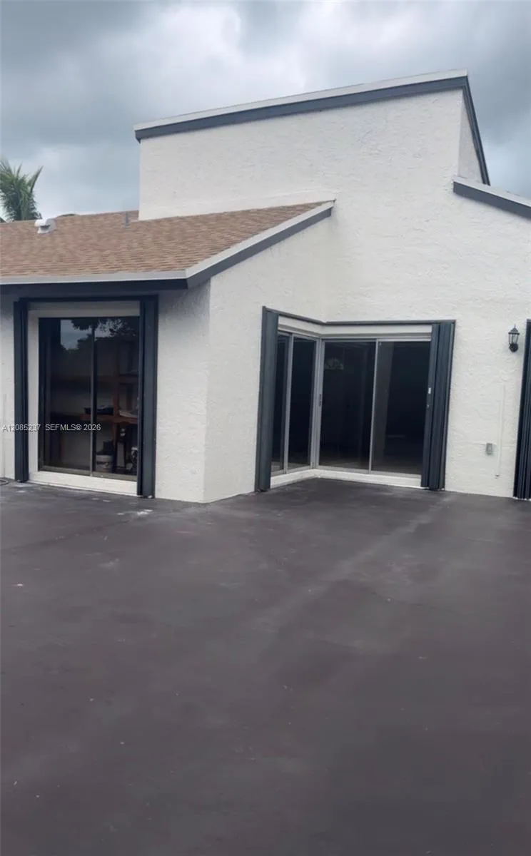 20591 SW 124th Ct Miami, FL 33177
