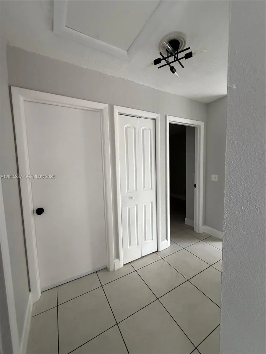 20591 SW 124th Ct Miami, FL 33177