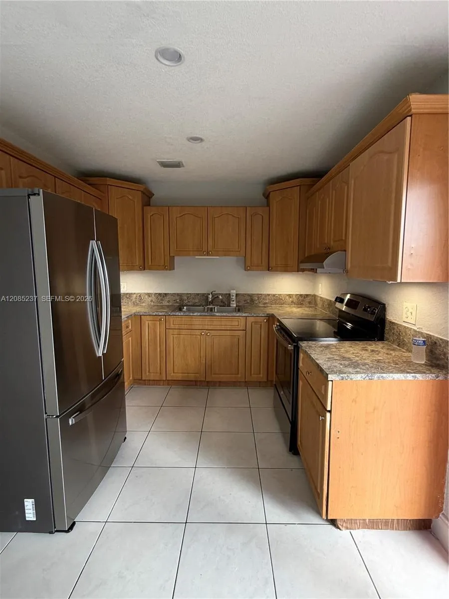 20591 SW 124th Ct Miami, FL 33177