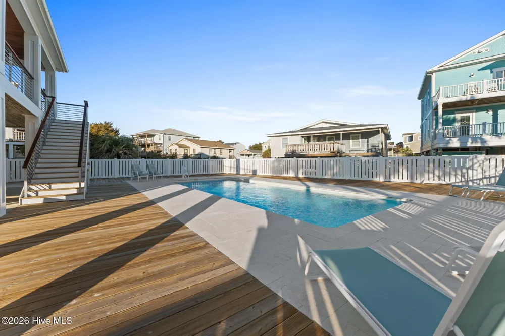 108 Strawflower Drive Supply, NC 28462