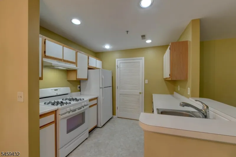 5308 Tudor Dr #5308 Unit 5308 Pequannock, NJ 07444