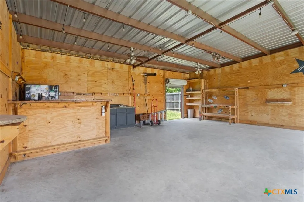 519 Pleasant View Road Troy, TX 76579