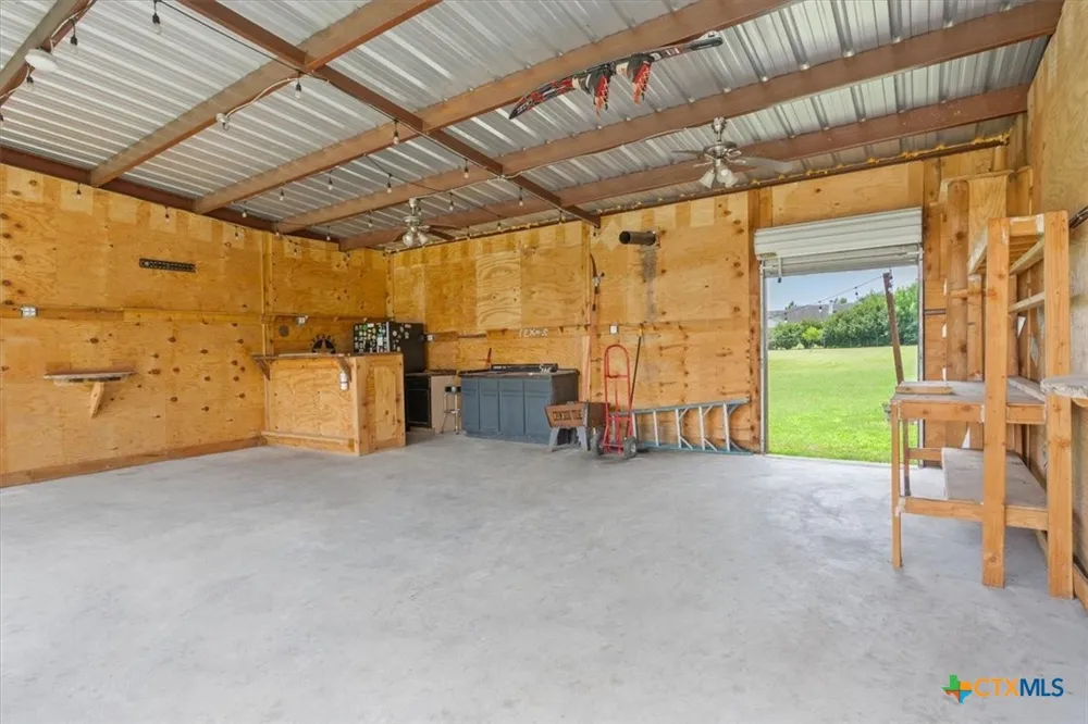 519 Pleasant View Road Troy, TX 76579
