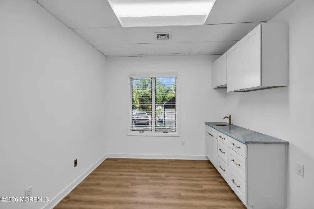 223 Monmouth Road #1D West Long Branch, NJ 07764