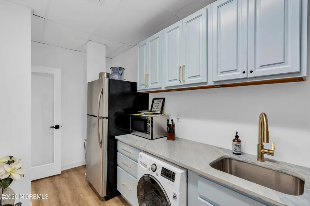 223 Monmouth Road #1D West Long Branch, NJ 07764