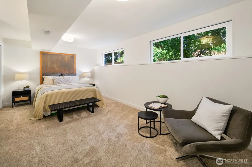 11218 NE 91st St Kirkland, WA 98033