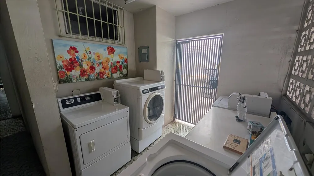664 CALLE UNION #702 San Juan, PR 00907