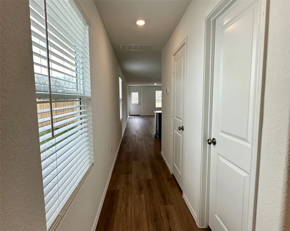 53 Trinity Circle Lockhart, TX 78644