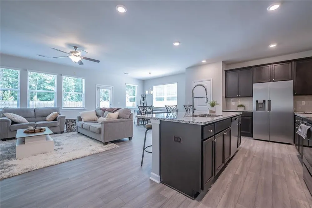 454 Burgundy Terrace SE Atlanta, GA 30354
