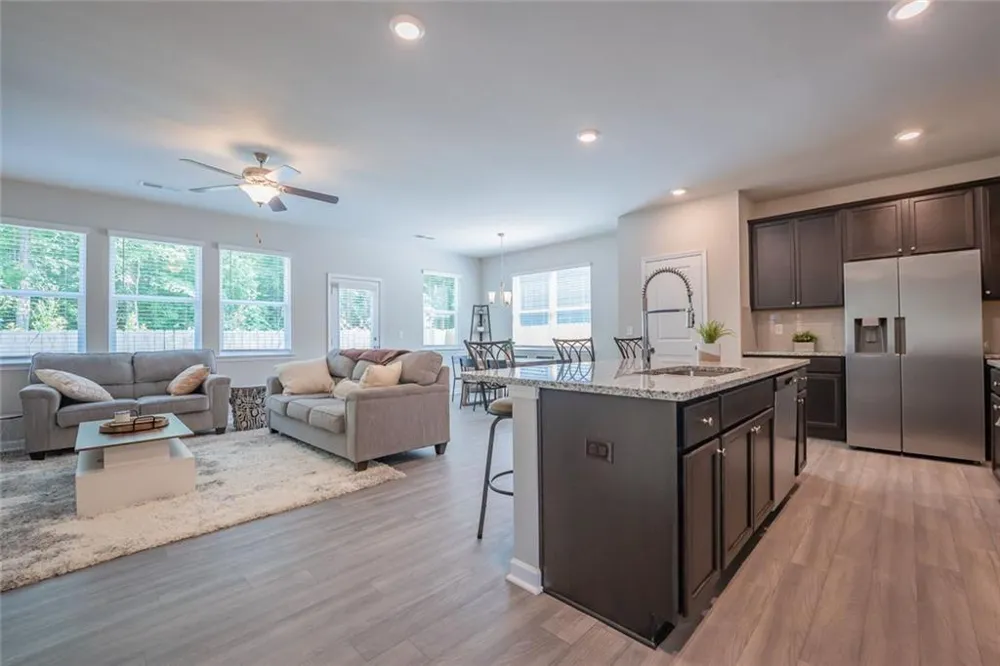 454 Burgundy Terrace SE Atlanta, GA 30354