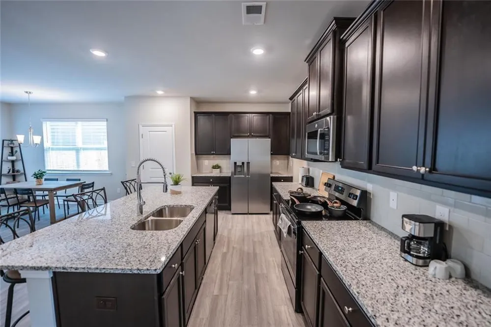 454 Burgundy Terrace SE Atlanta, GA 30354