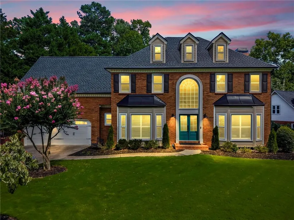 8325 Riverbirch Drive Roswell, GA 30076