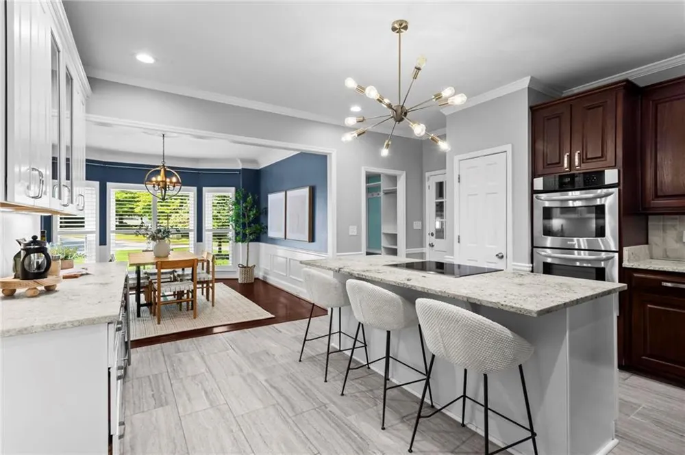8325 Riverbirch Drive Roswell, GA 30076
