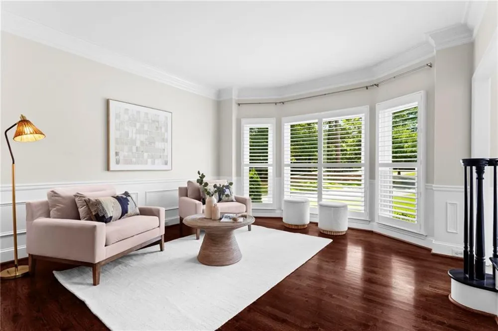 8325 Riverbirch Drive Roswell, GA 30076