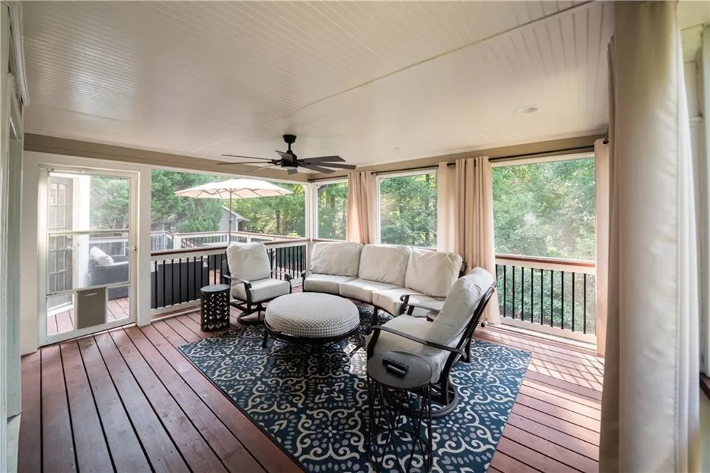 8325 Riverbirch Drive Roswell, GA 30076