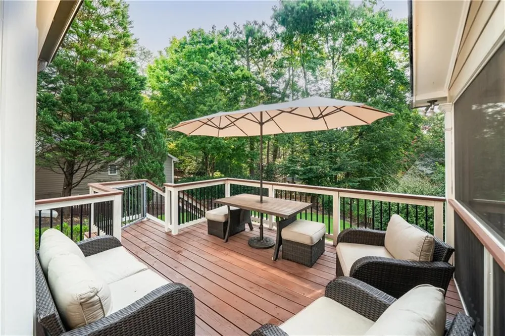 8325 Riverbirch Drive Roswell, GA 30076