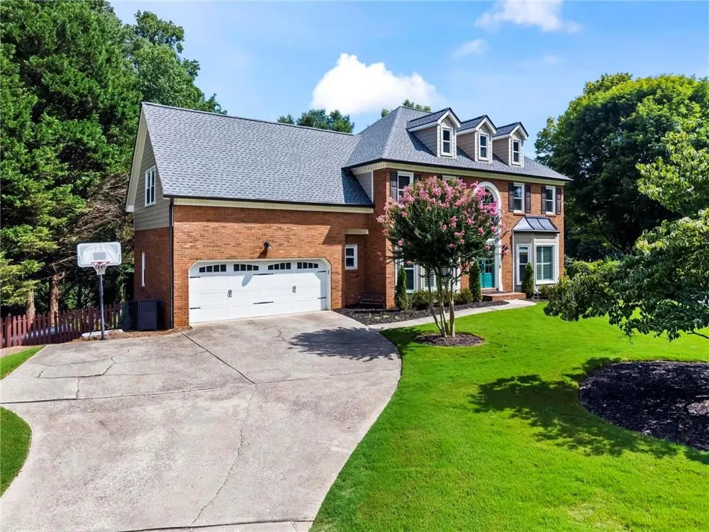 8325 Riverbirch Drive Roswell, GA 30076
