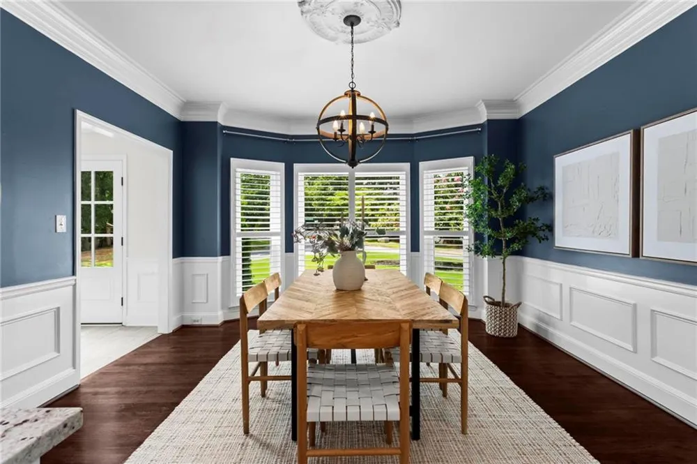 8325 Riverbirch Drive Roswell, GA 30076