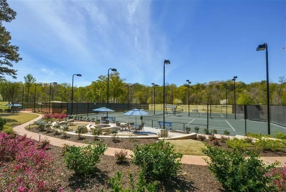 8325 Riverbirch Drive Roswell, GA 30076