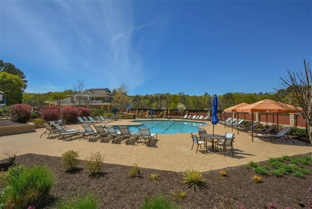 8325 Riverbirch Drive Roswell, GA 30076