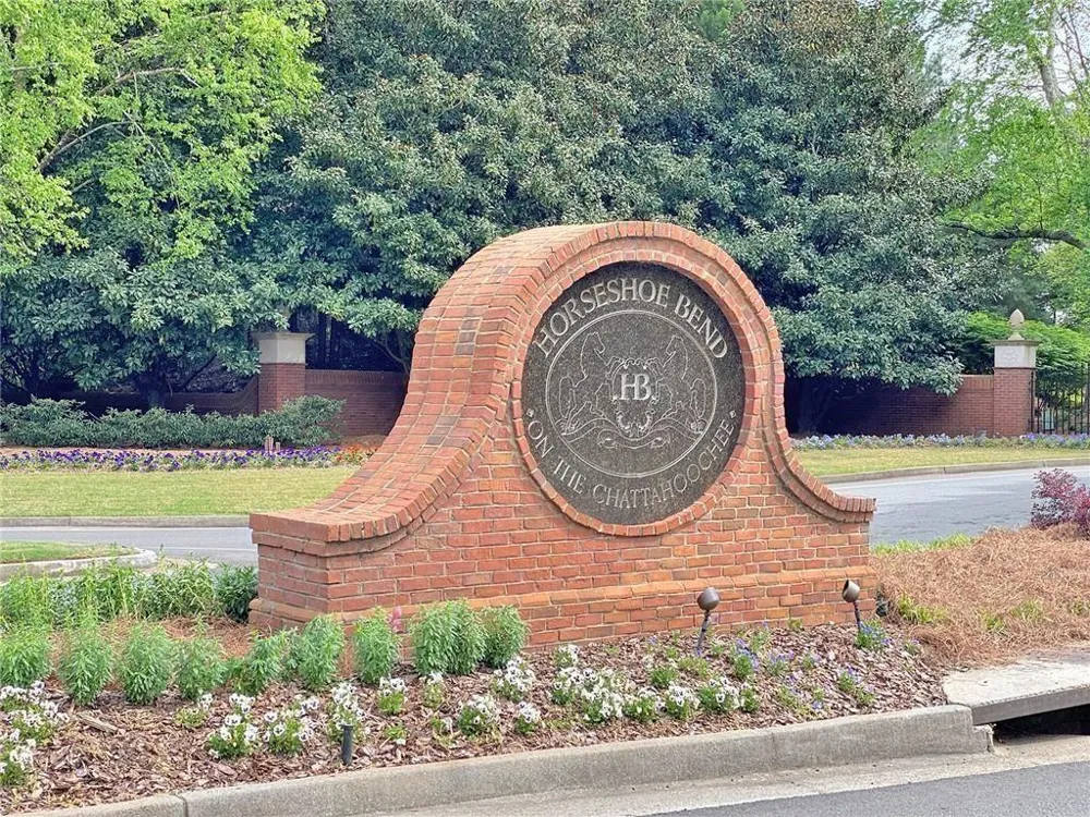 8325 Riverbirch Drive Roswell, GA 30076