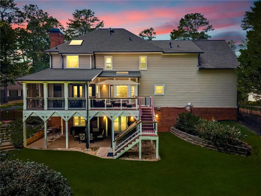 8325 Riverbirch Drive Roswell, GA 30076