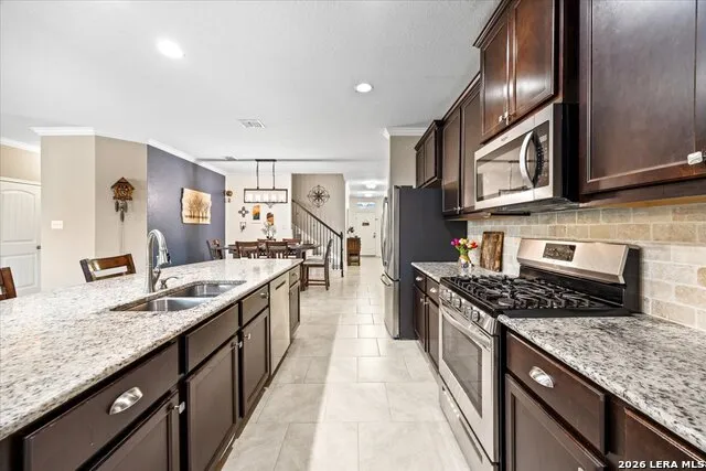 8906 Virginia Rye San Antonio, TX 78254