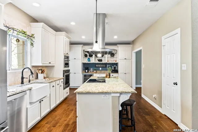 606 Misty Water Ln San Antonio, TX 78260