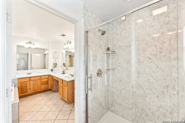 606 Misty Water Ln San Antonio, TX 78260