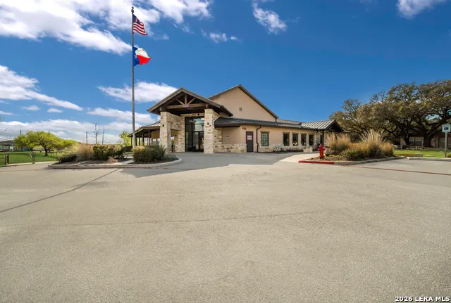 606 Misty Water Ln San Antonio, TX 78260