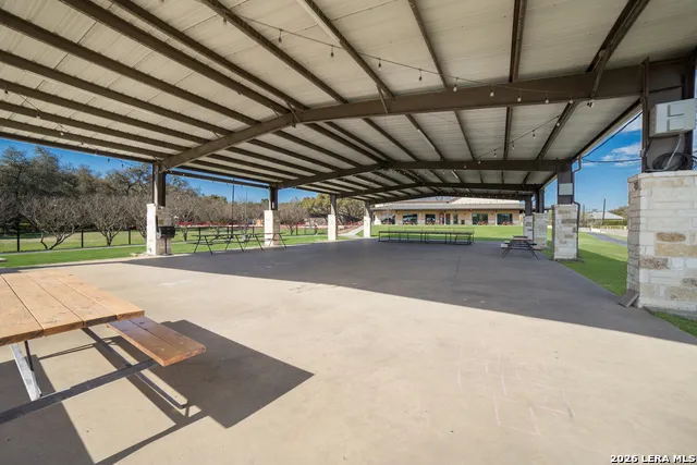 606 Misty Water Ln San Antonio, TX 78260