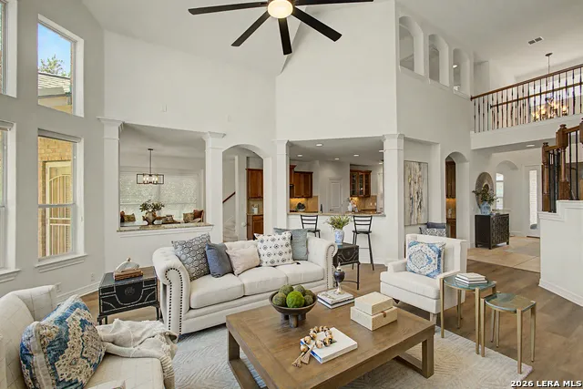 12930 Walking Horse Helotes, TX 78023