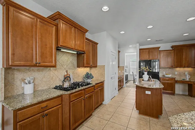 12930 Walking Horse Helotes, TX 78023