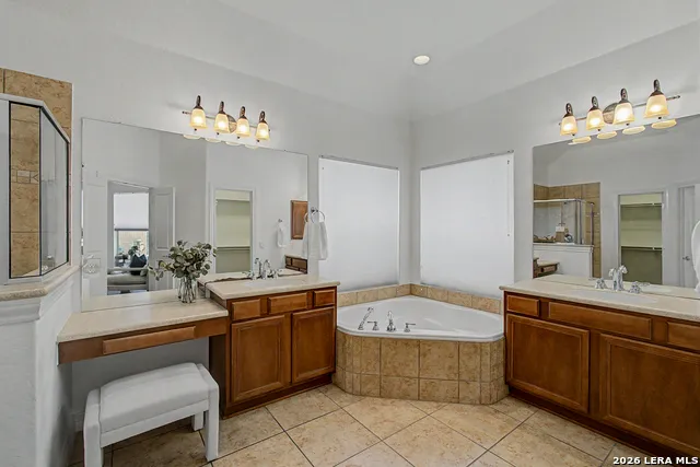 12930 Walking Horse Helotes, TX 78023