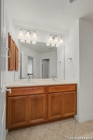 12930 Walking Horse Helotes, TX 78023