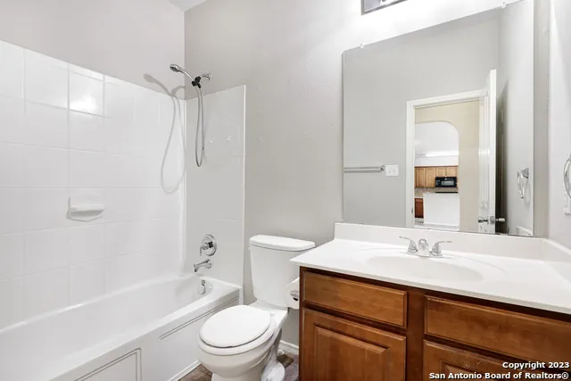 735 PARK PT San Antonio, TX 78253